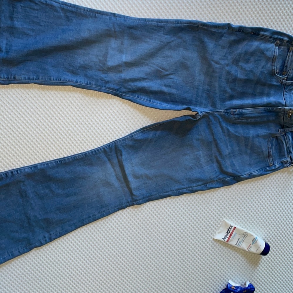 American Eagle Curvy Super Hi-Rise Flare Next Level Stretch